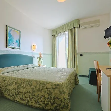 Hotel Carlton